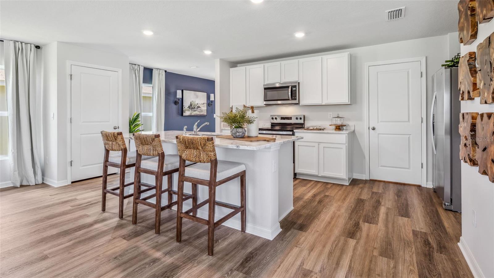 Image 3 of 50 For 18121 Gander Terrace