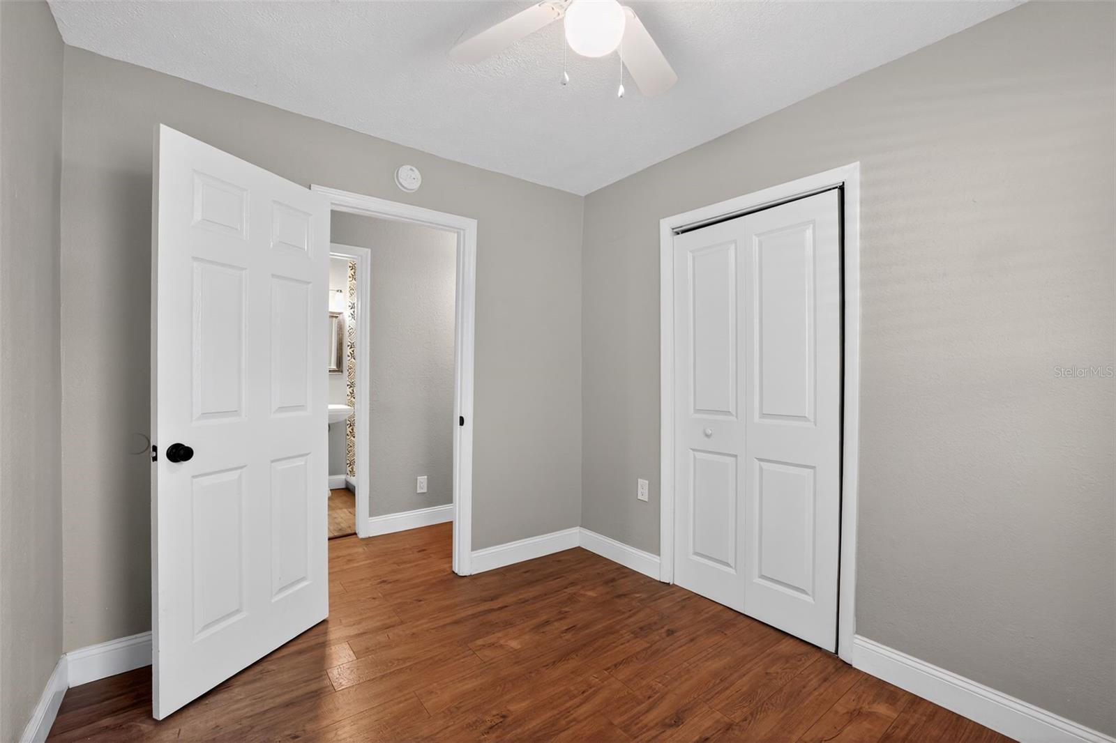 Image 22 of 41 For 3250 Prescott Street N