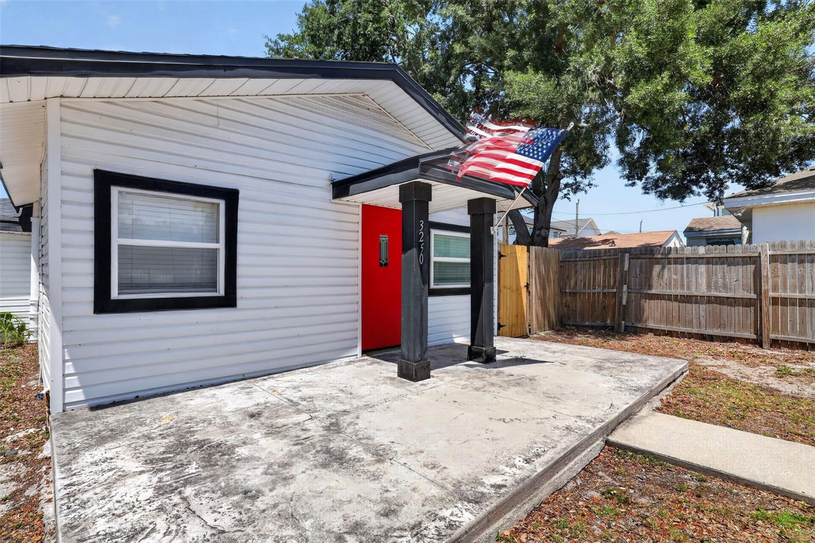 Image 32 of 41 For 3250 Prescott Street N