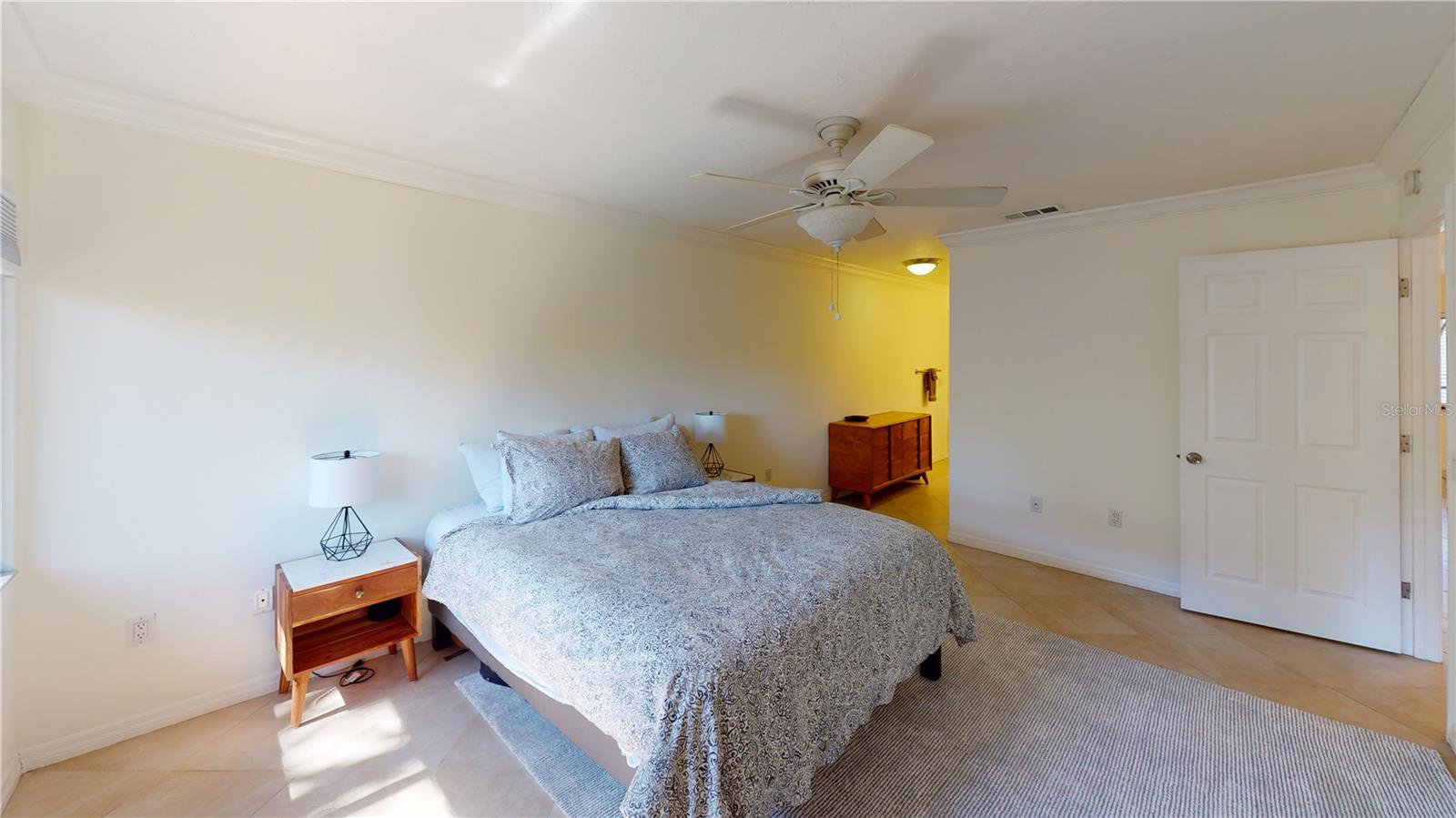 Image 16 of 47 For 2749 Orchid Oaks Drive 302