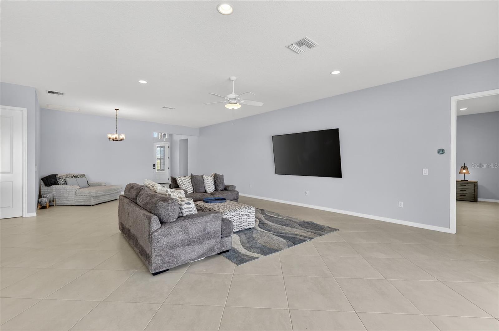 Image 11 of 40 For 1695 Mcmurtrie Loop