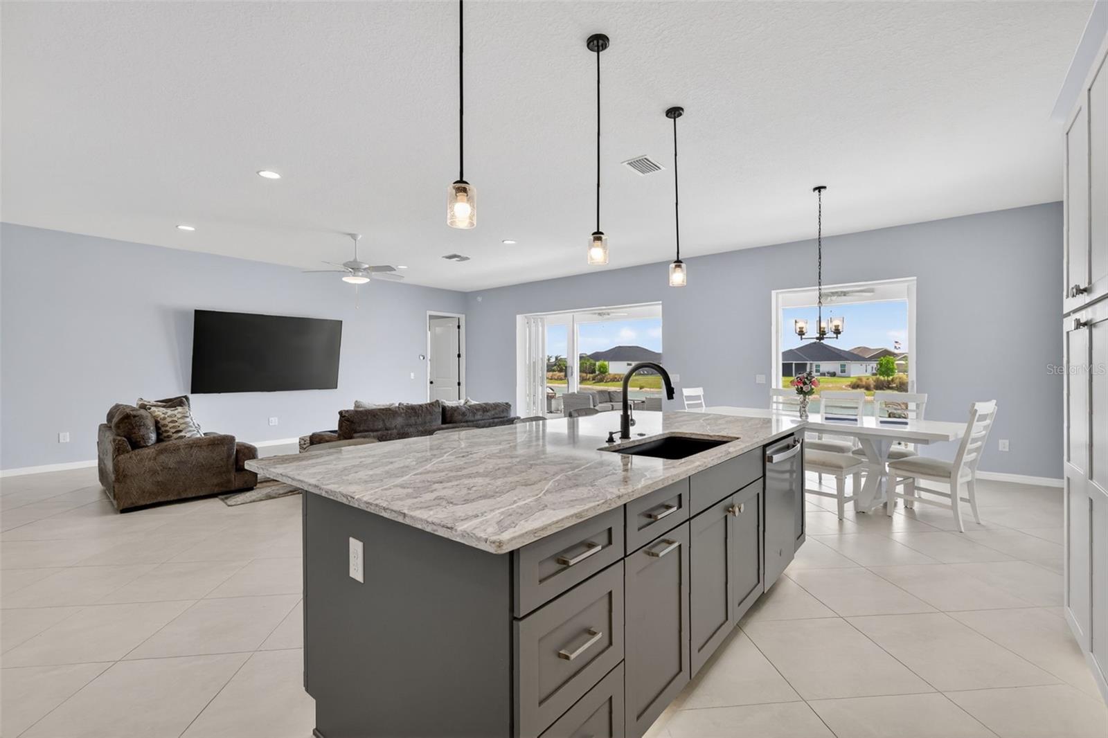 Image 12 of 40 For 1695 Mcmurtrie Loop