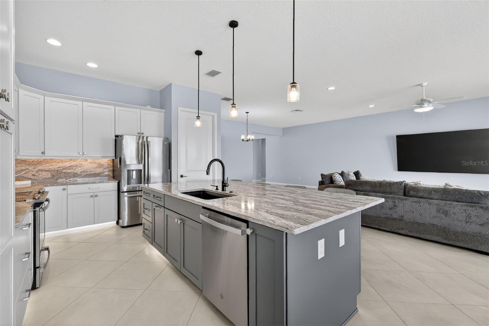 Image 14 of 40 For 1695 Mcmurtrie Loop