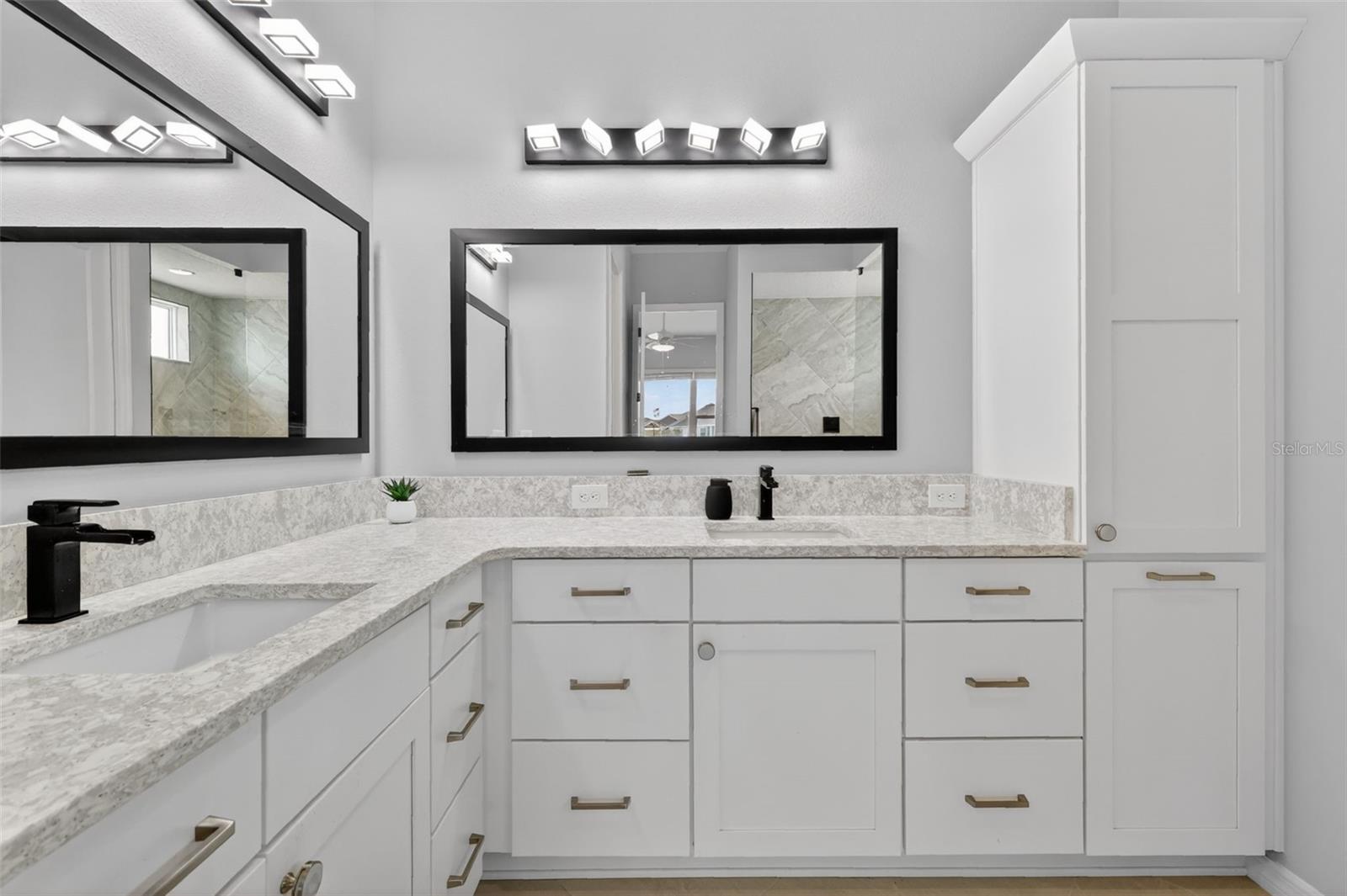 Image 23 of 40 For 1695 Mcmurtrie Loop