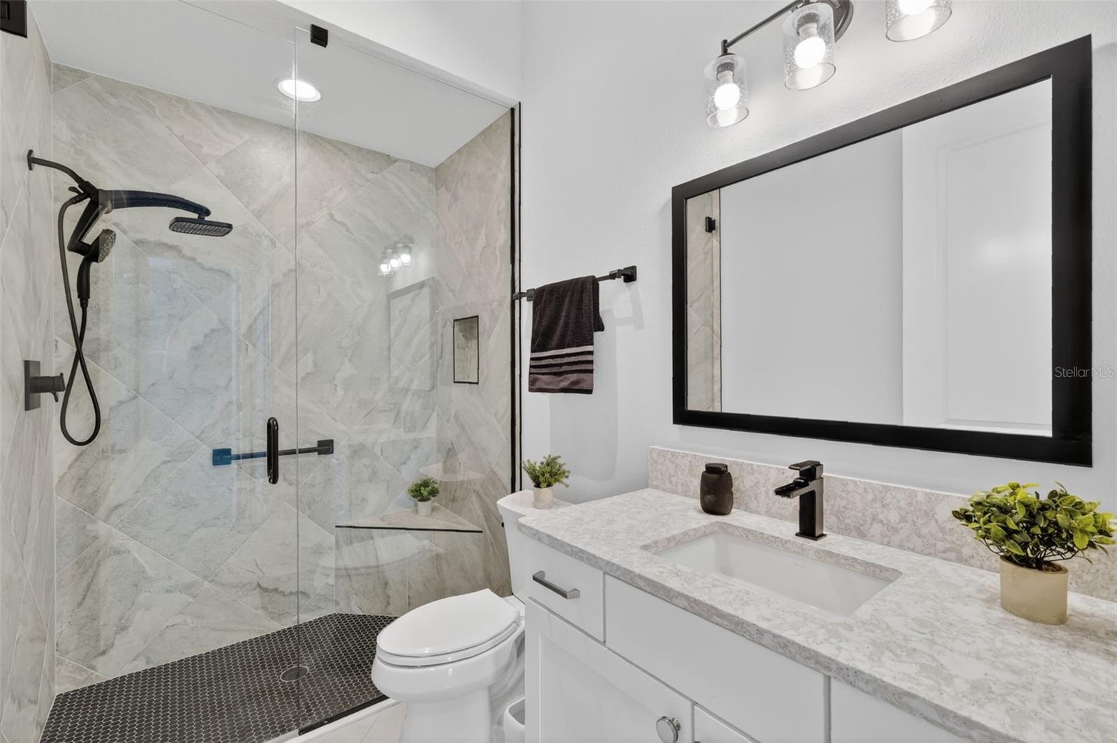 Image 26 of 40 For 1695 Mcmurtrie Loop