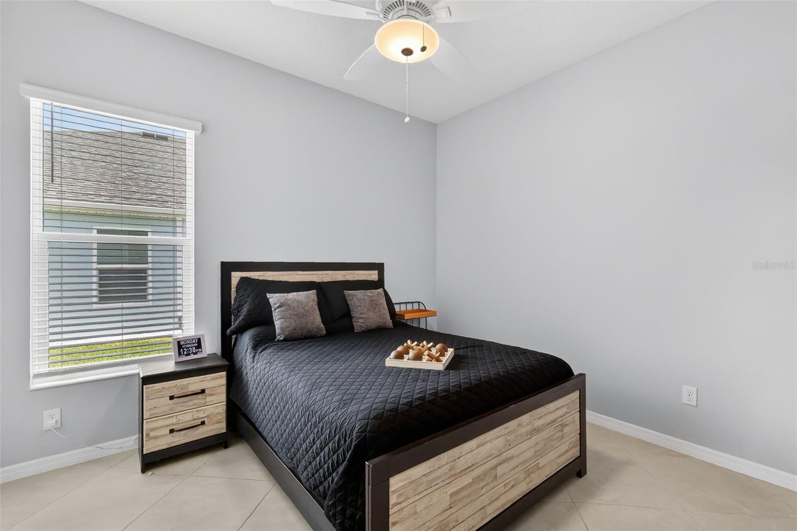 Image 31 of 40 For 1695 Mcmurtrie Loop