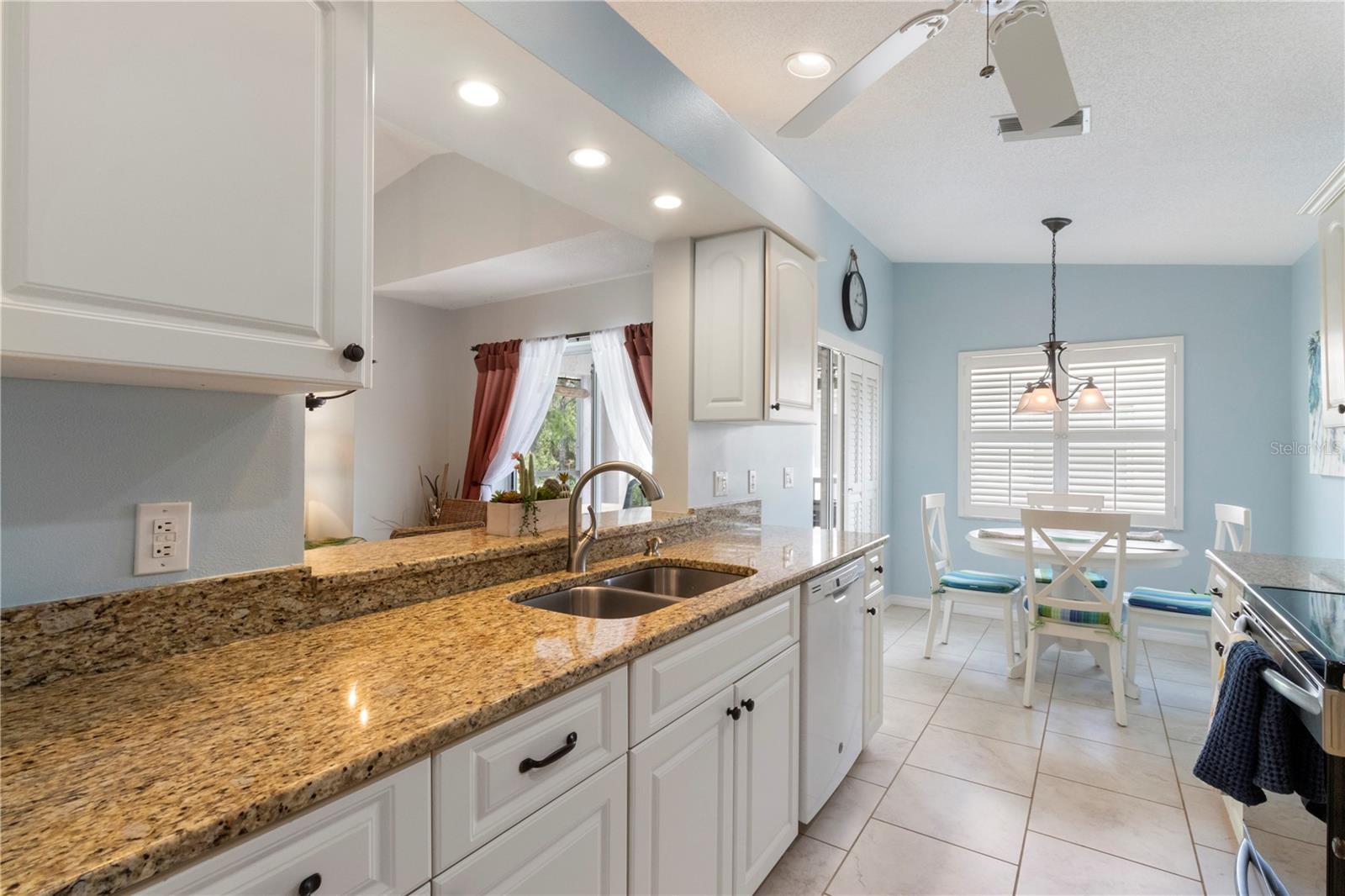 Image 12 of 27 For 5674 Sheffield Greene Circle 74