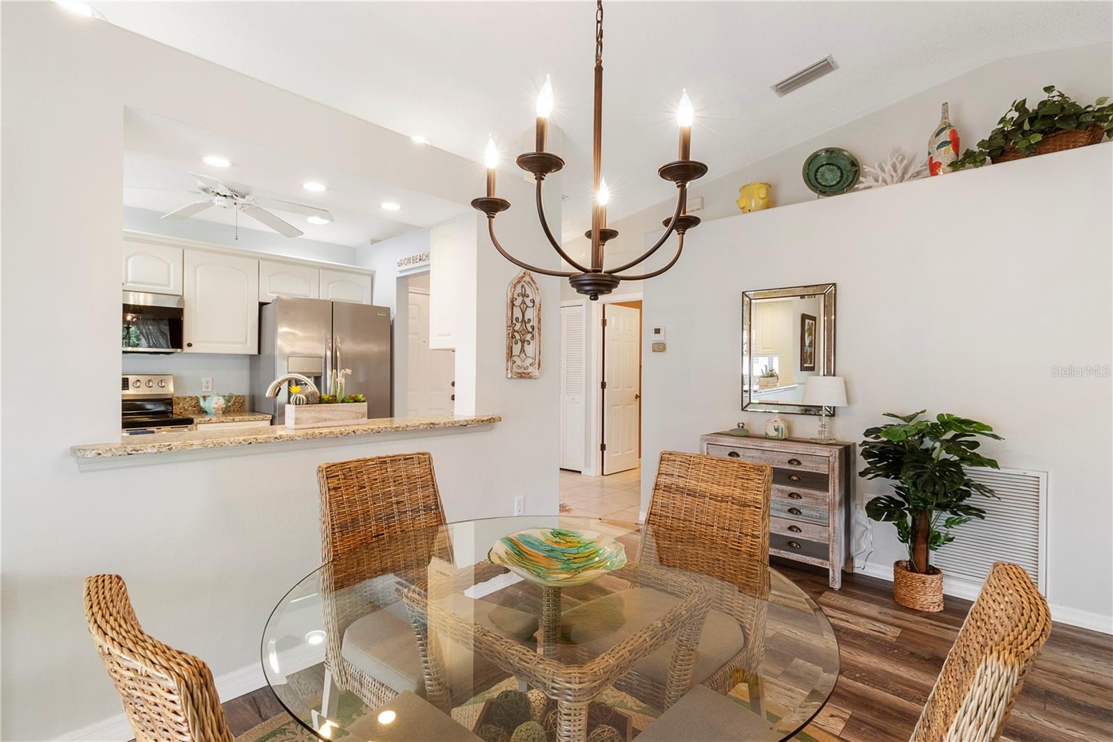 Image 8 of 27 For 5674 Sheffield Greene Circle 74