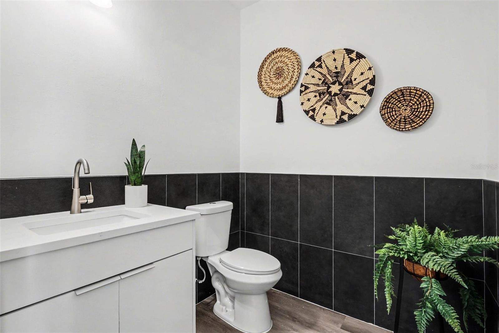 Image 15 of 34 For 1727 12th Terrace