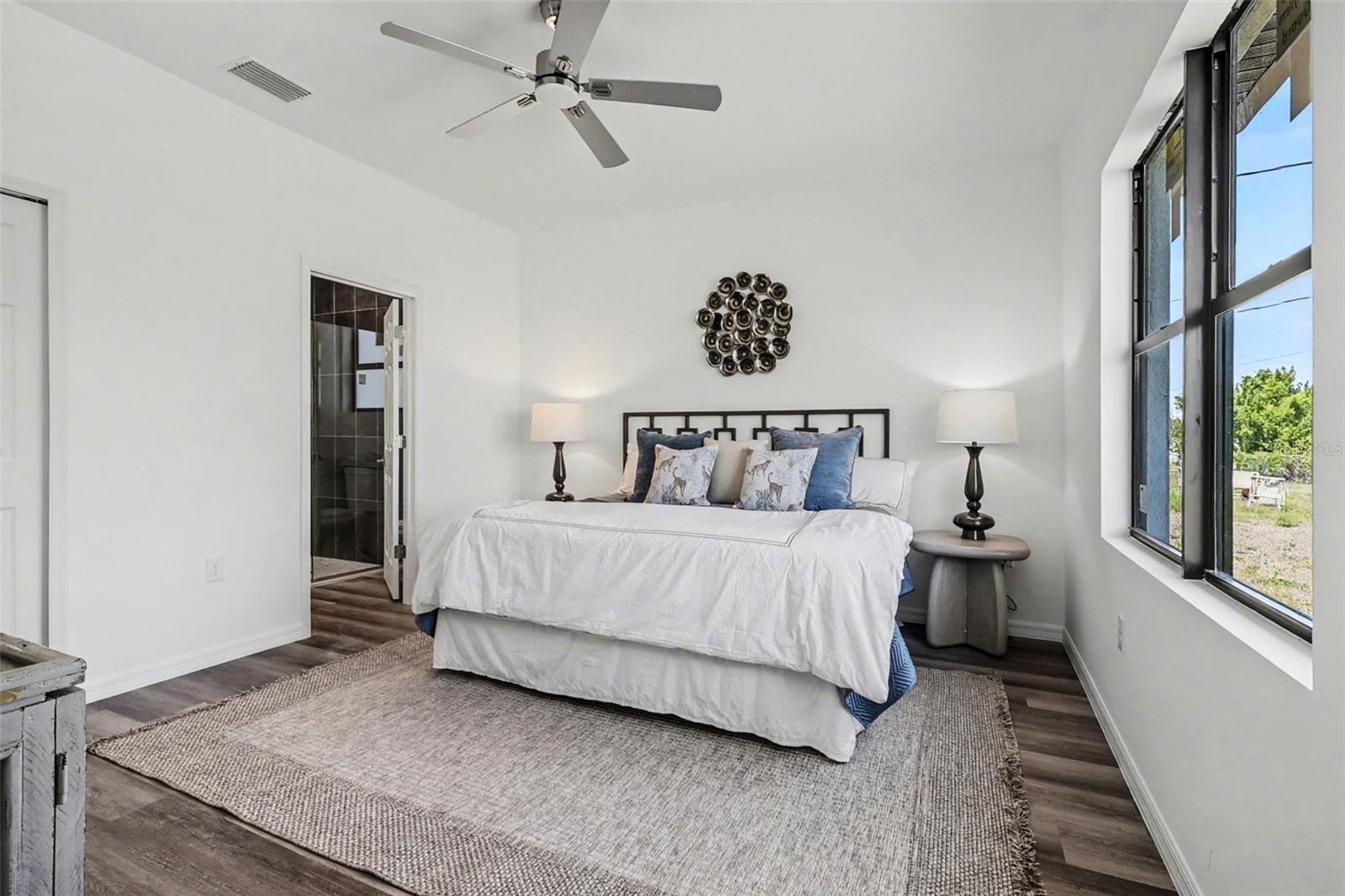 Image 16 of 34 For 1727 12th Terrace