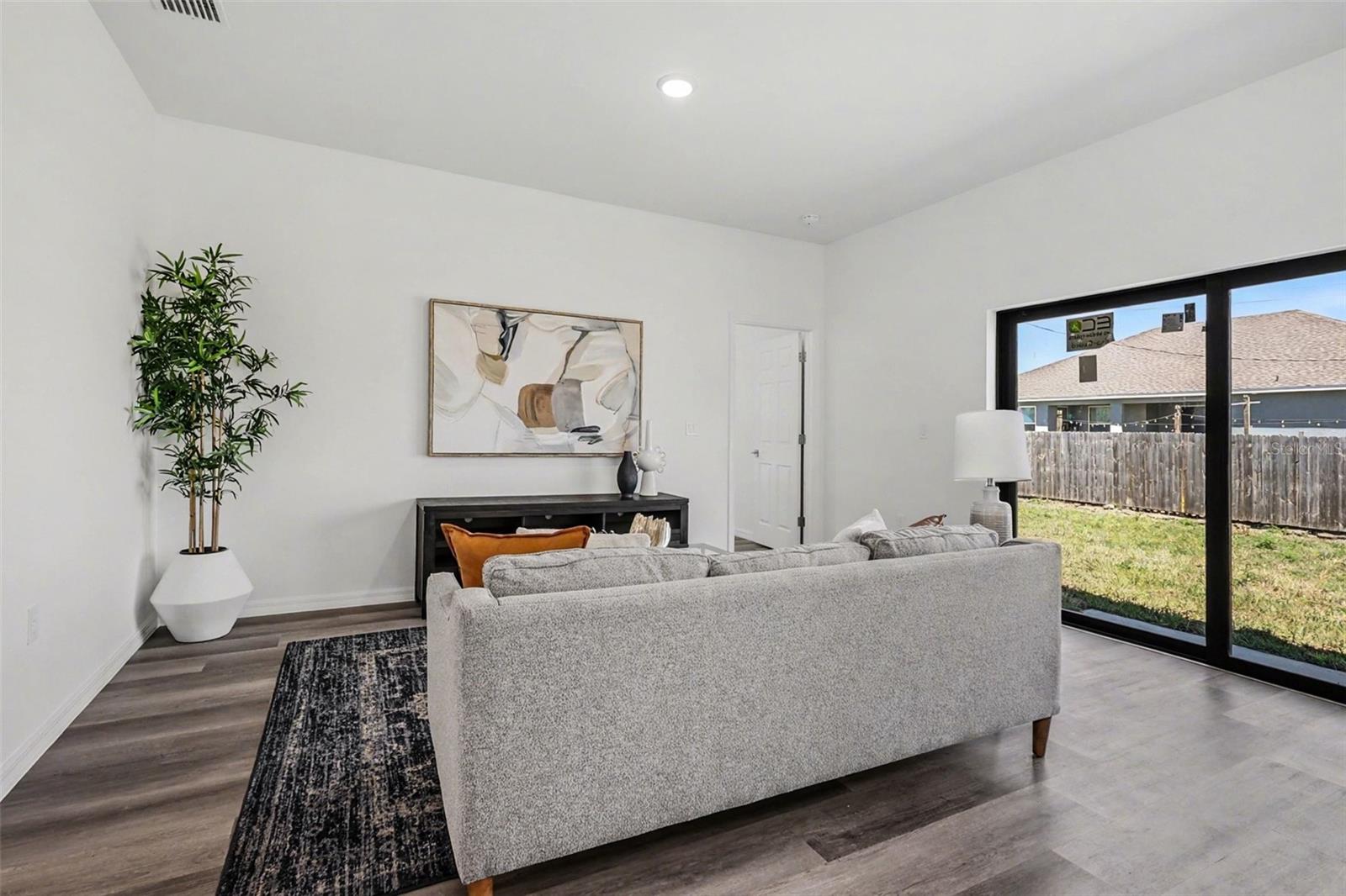 Image 5 of 34 For 1727 12th Terrace