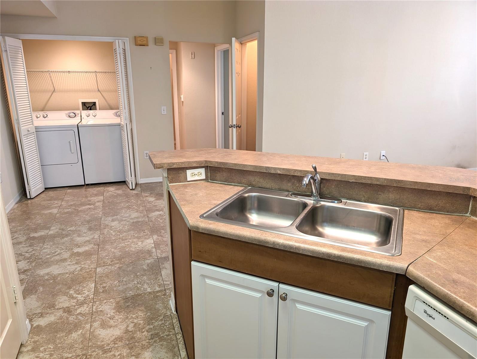 Image 9 of 29 For 5711 Soldier Circle # 102