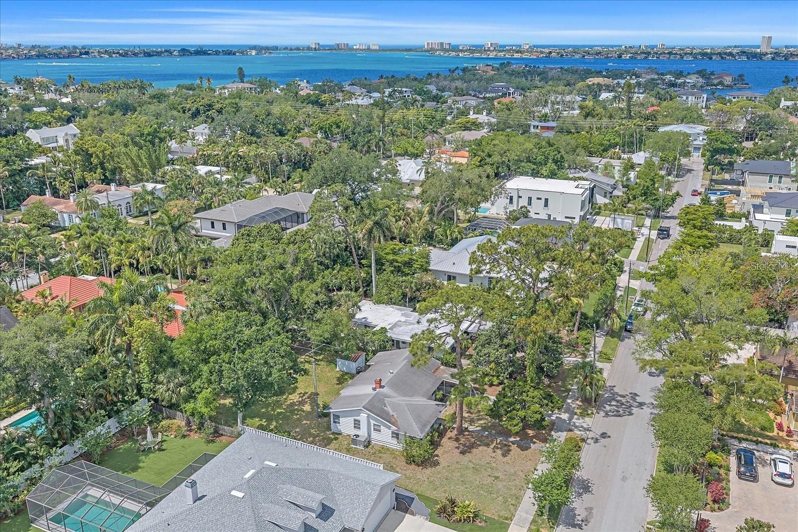 Image 6 of 16 For 1702 Waldemere Street