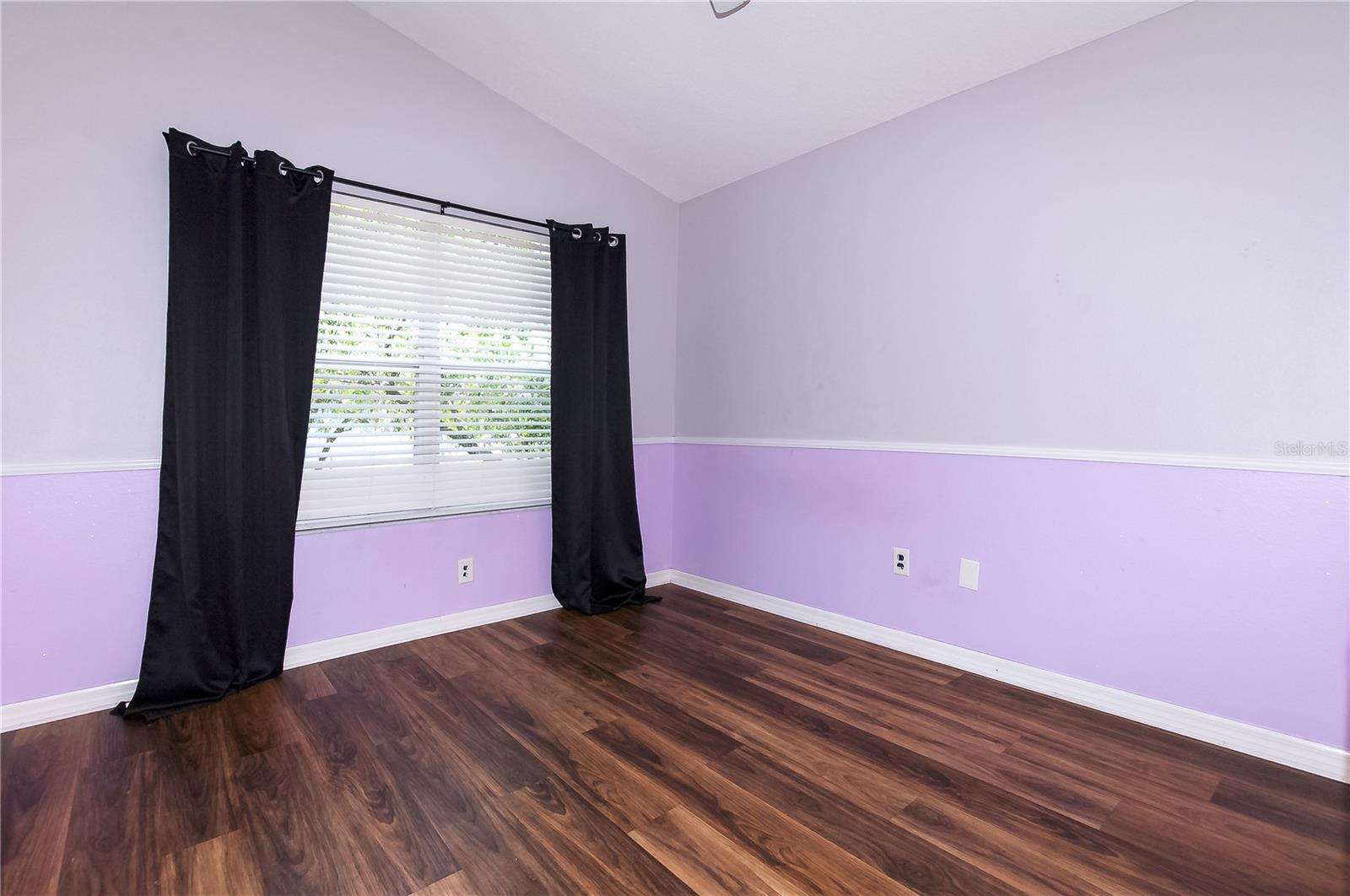 Image 12 of 19 For 10605 Kidbrooke Court