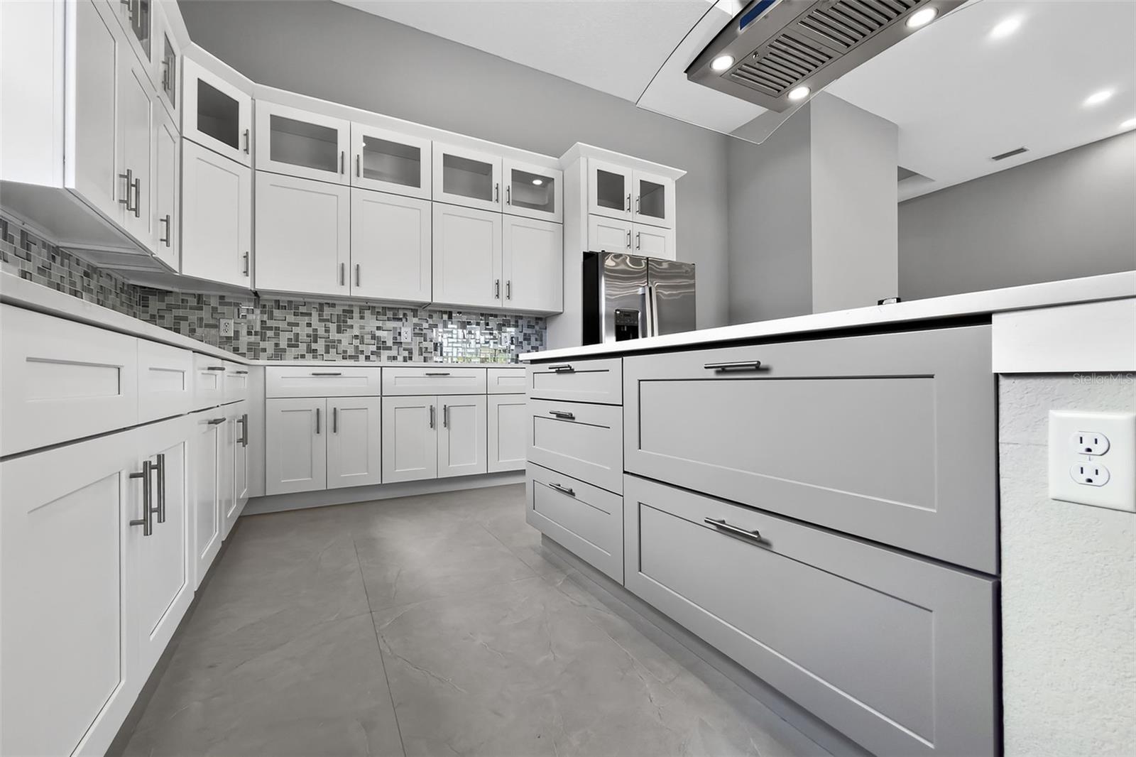 Image 11 of 65 For 15109 Aquarius Circle