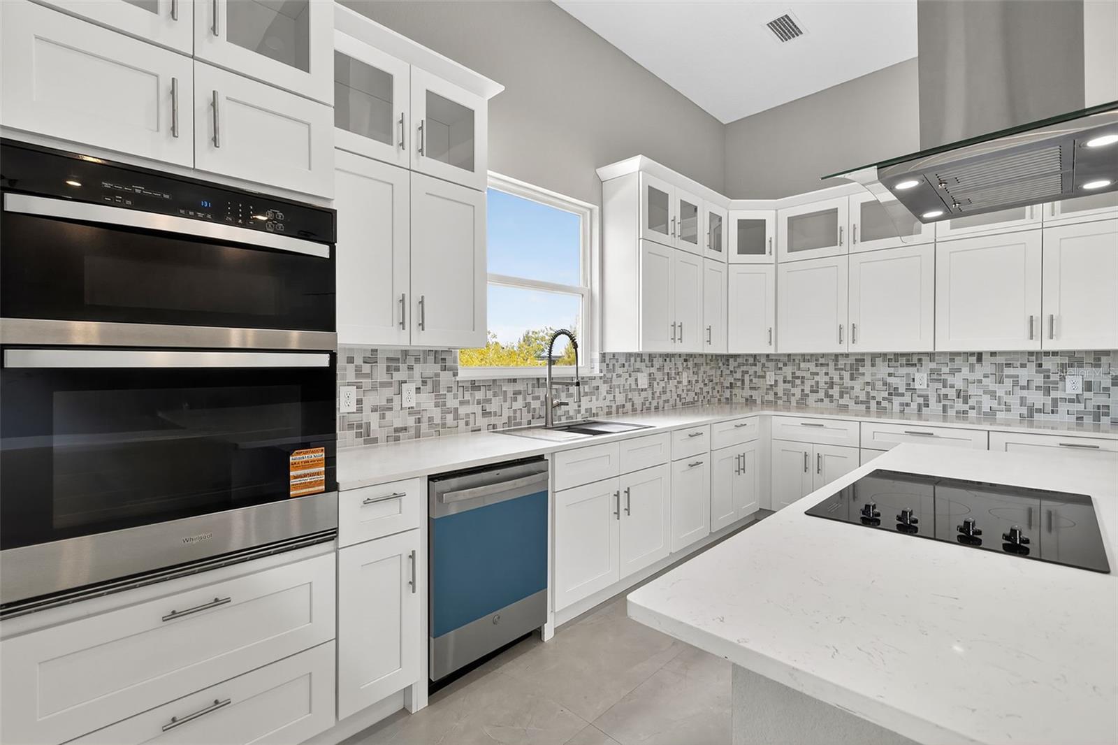 Image 15 of 65 For 15109 Aquarius Circle