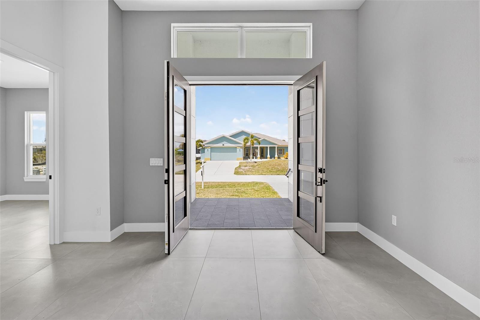 Image 3 of 65 For 15109 Aquarius Circle