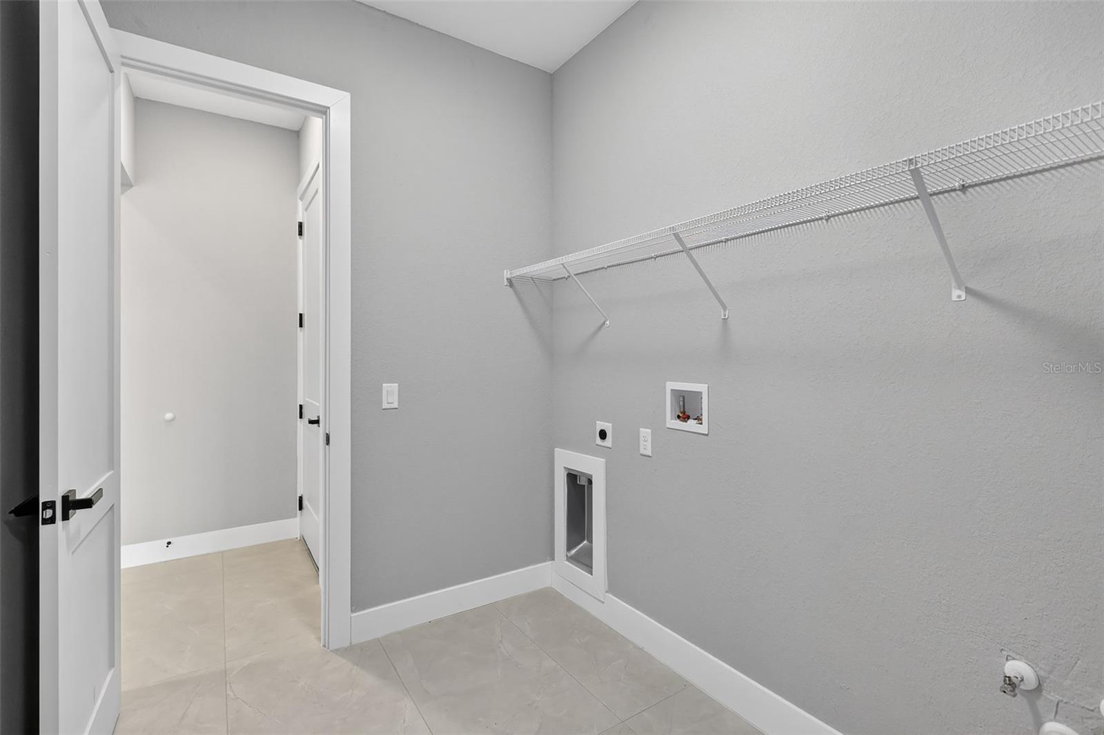 Image 33 of 65 For 15109 Aquarius Circle