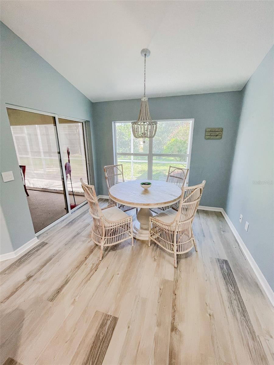 Image 3 of 13 For 2137 Date Palm Way