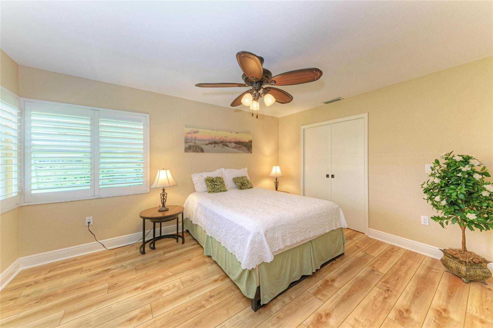 Image 20 of 59 For 3168 Willow Springs Circle