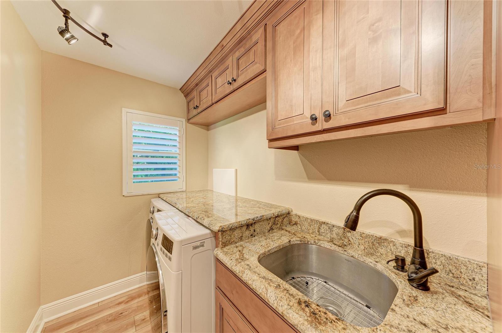 Image 26 of 59 For 3168 Willow Springs Circle