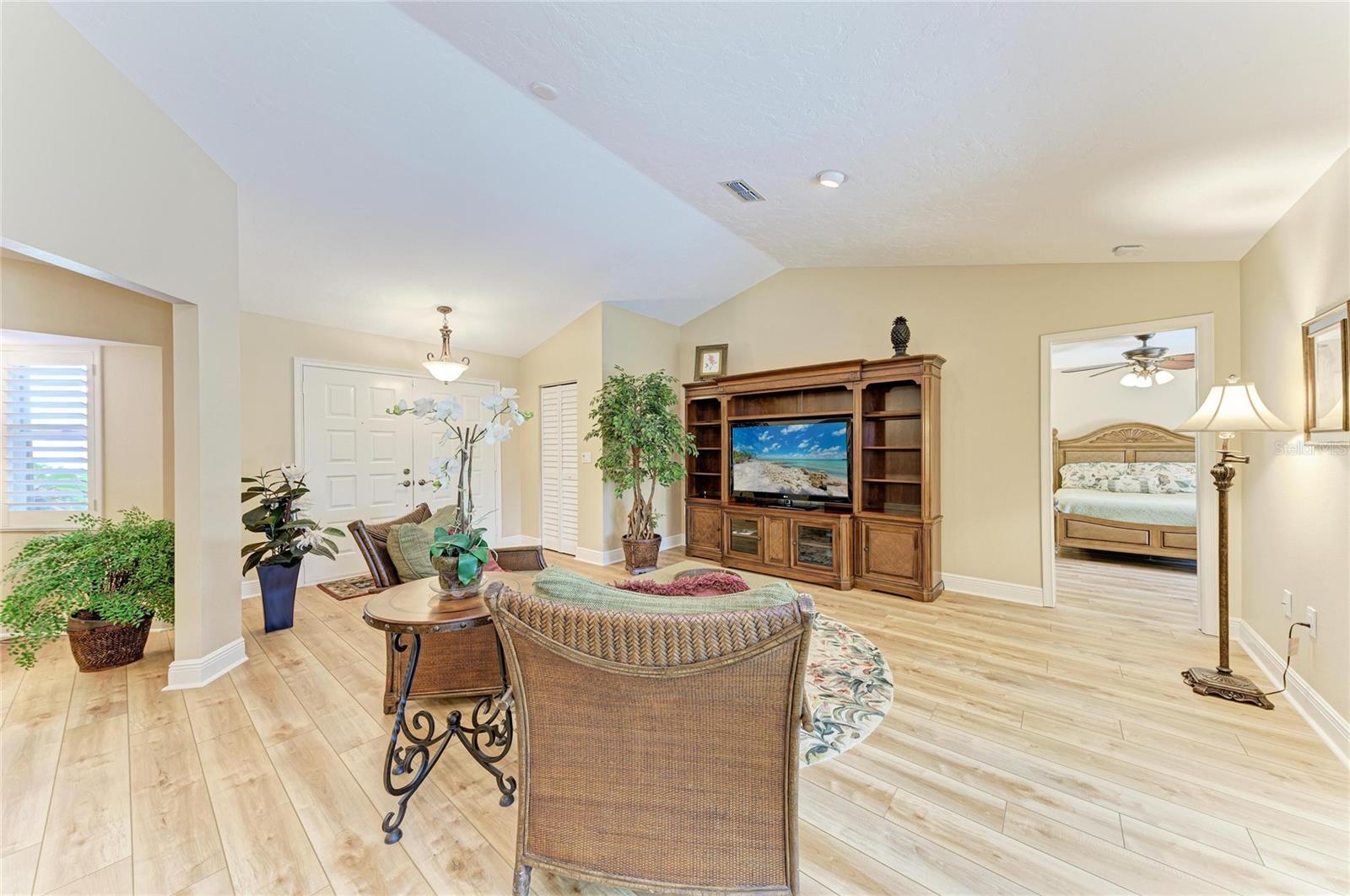 Image 34 of 59 For 3168 Willow Springs Circle