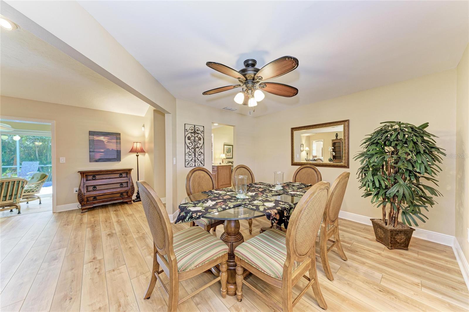 Image 5 of 59 For 3168 Willow Springs Circle