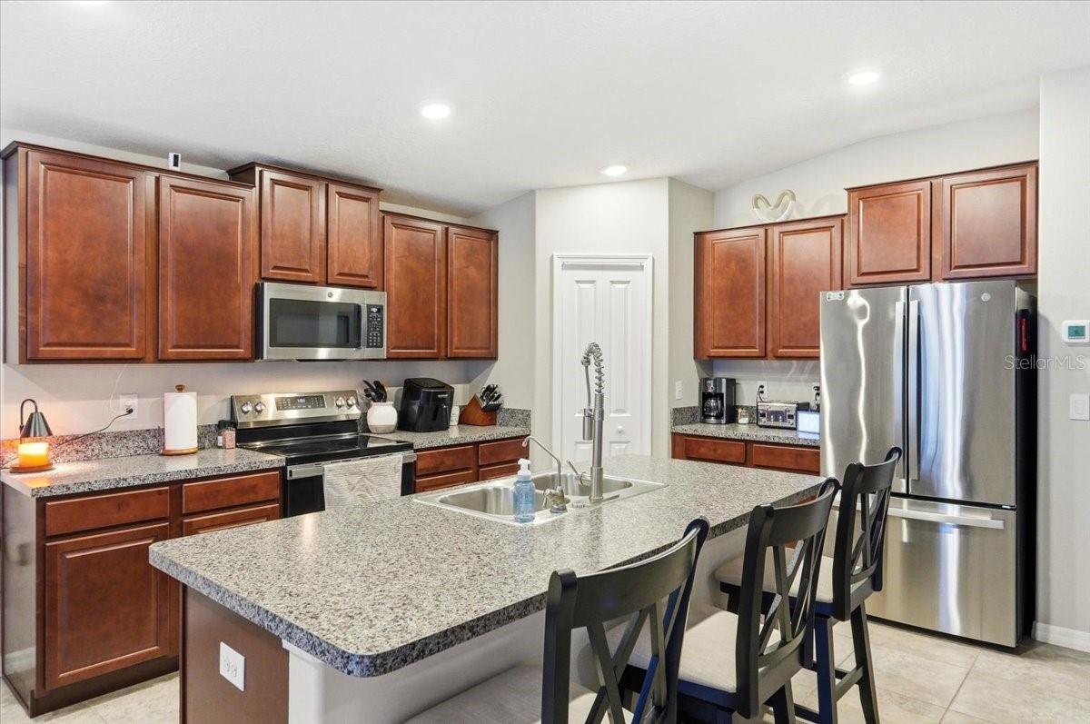 Image 14 of 42 For 936 Zone Tailed Hawk Place