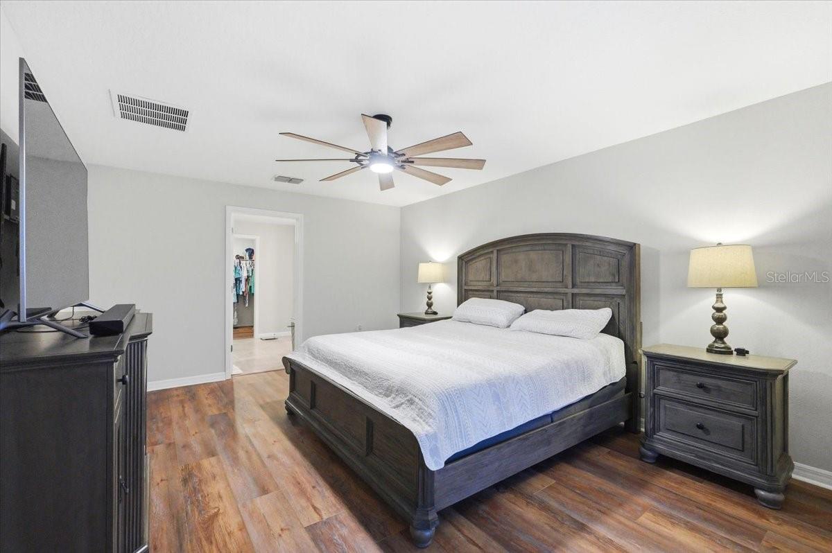 Image 17 of 42 For 936 Zone Tailed Hawk Place