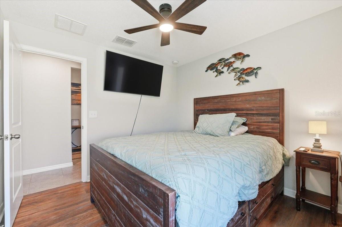 Image 22 of 42 For 936 Zone Tailed Hawk Place