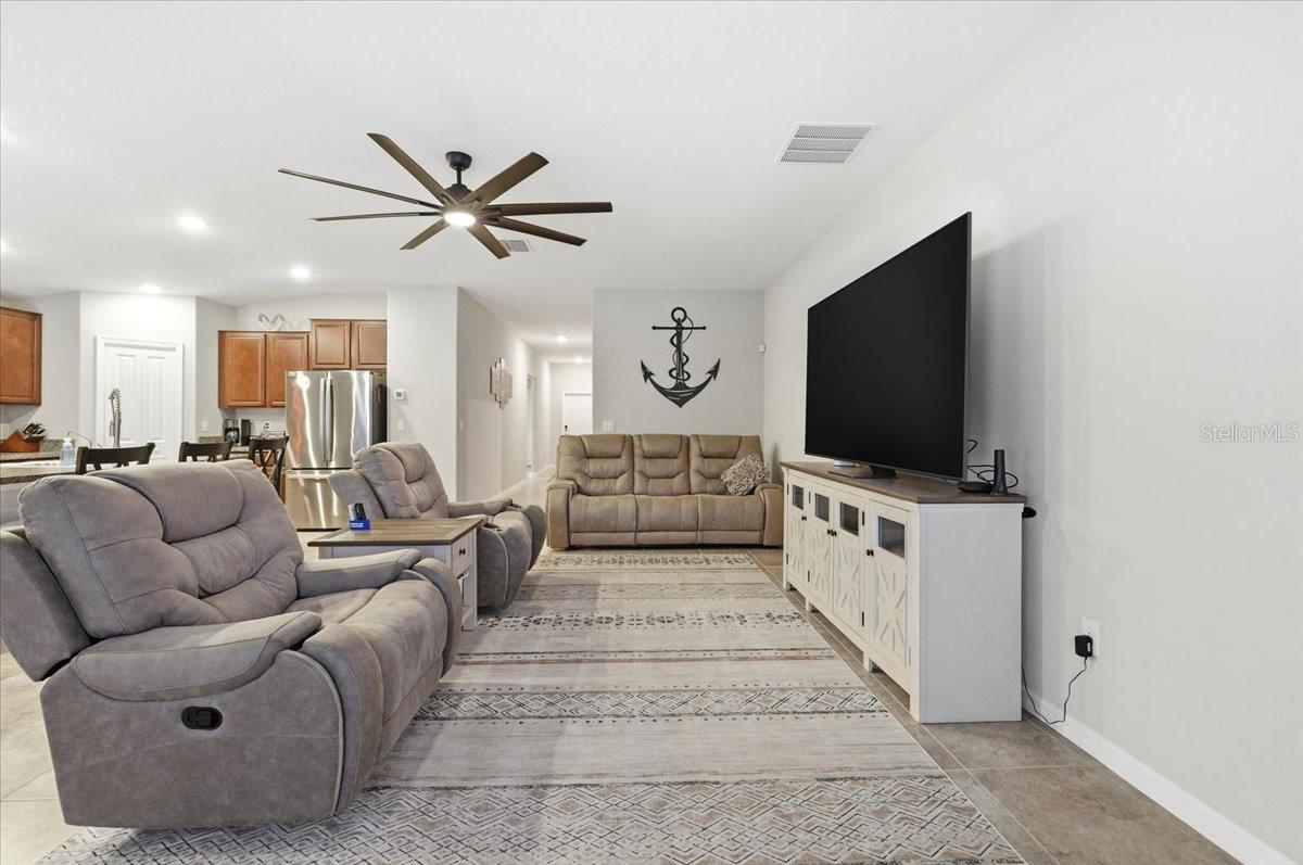 Image 6 of 42 For 936 Zone Tailed Hawk Place