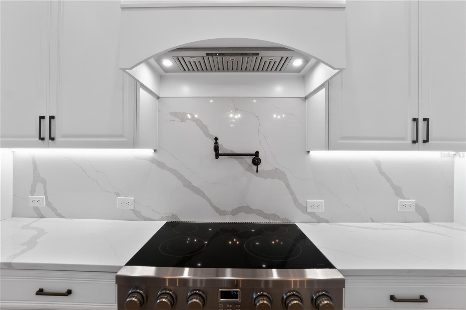 Image 18 of 85 For 12252 Dietrich Avenue