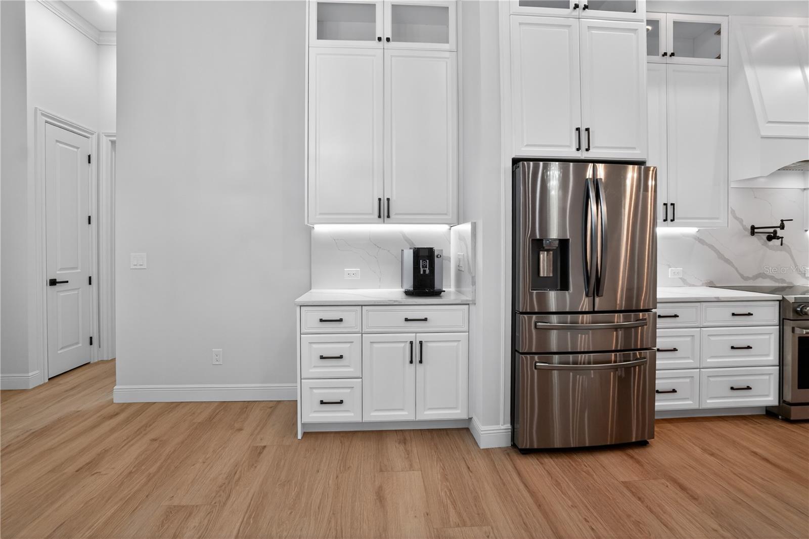 Image 22 of 85 For 12252 Dietrich Avenue