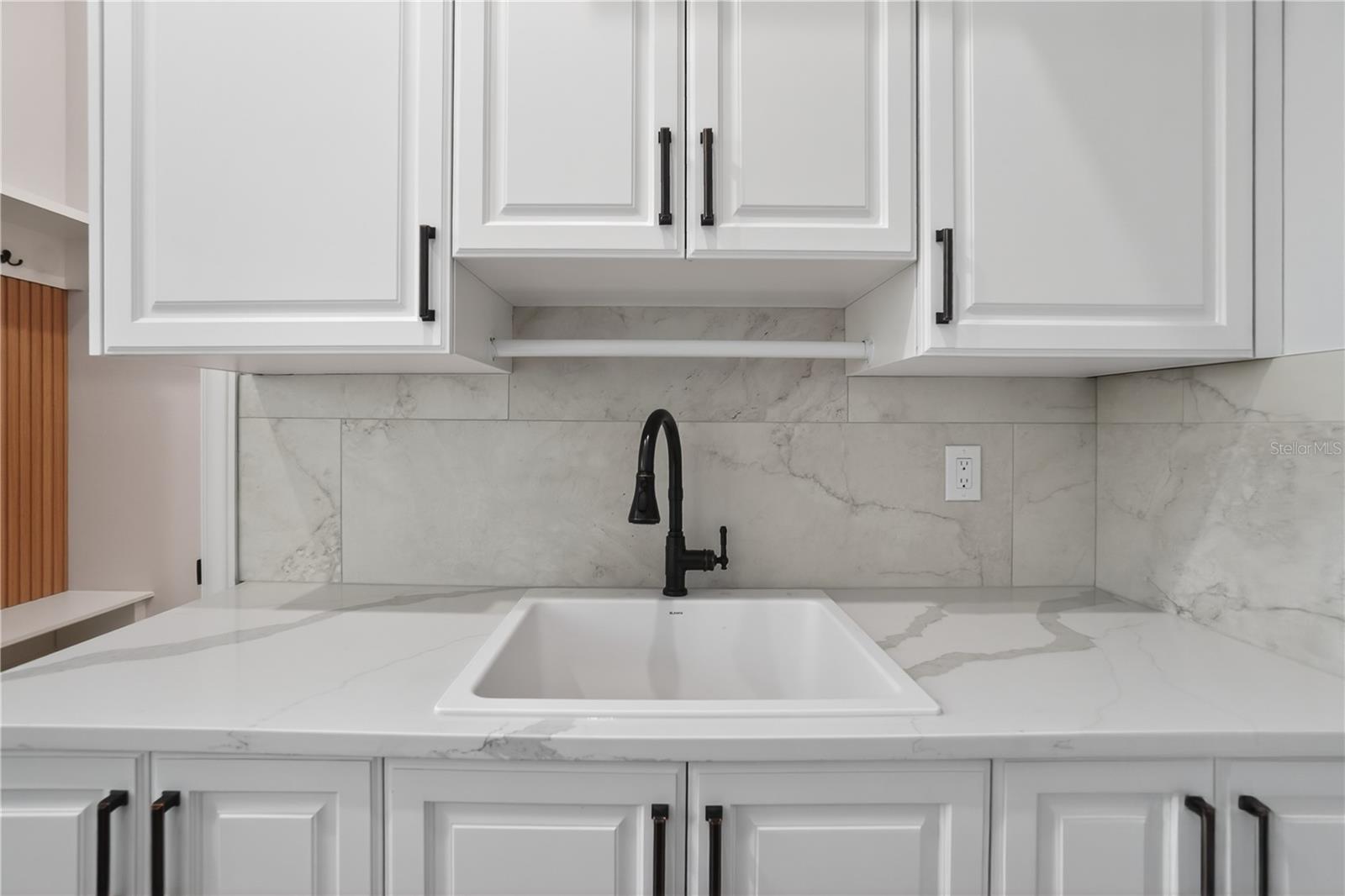 Image 33 of 85 For 12252 Dietrich Avenue