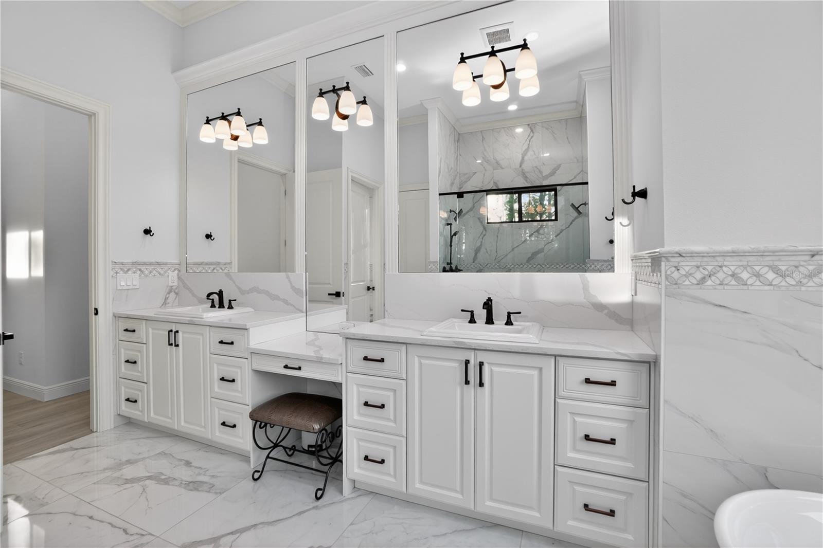 Image 36 of 85 For 12252 Dietrich Avenue