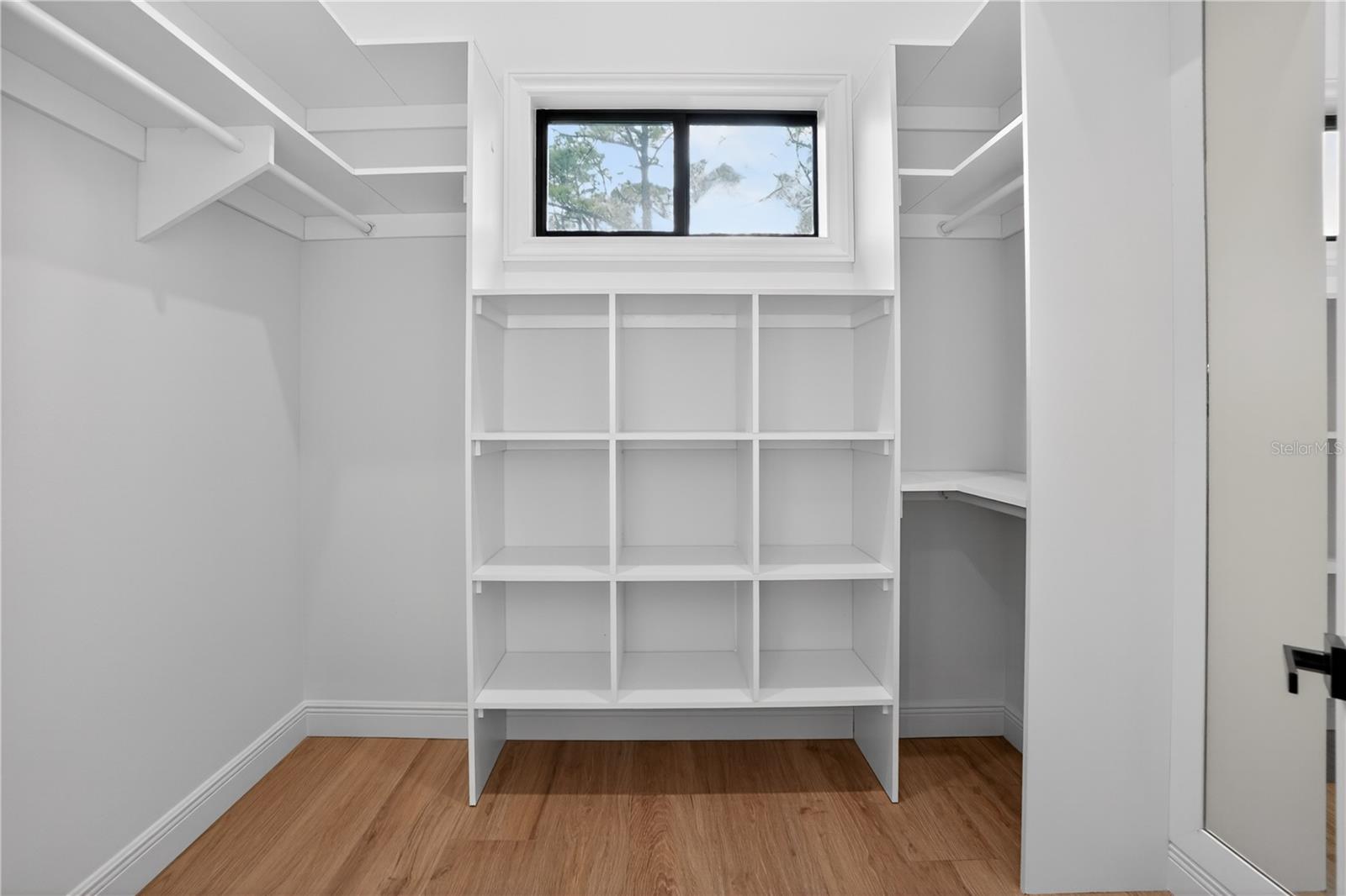 Image 45 of 85 For 12252 Dietrich Avenue