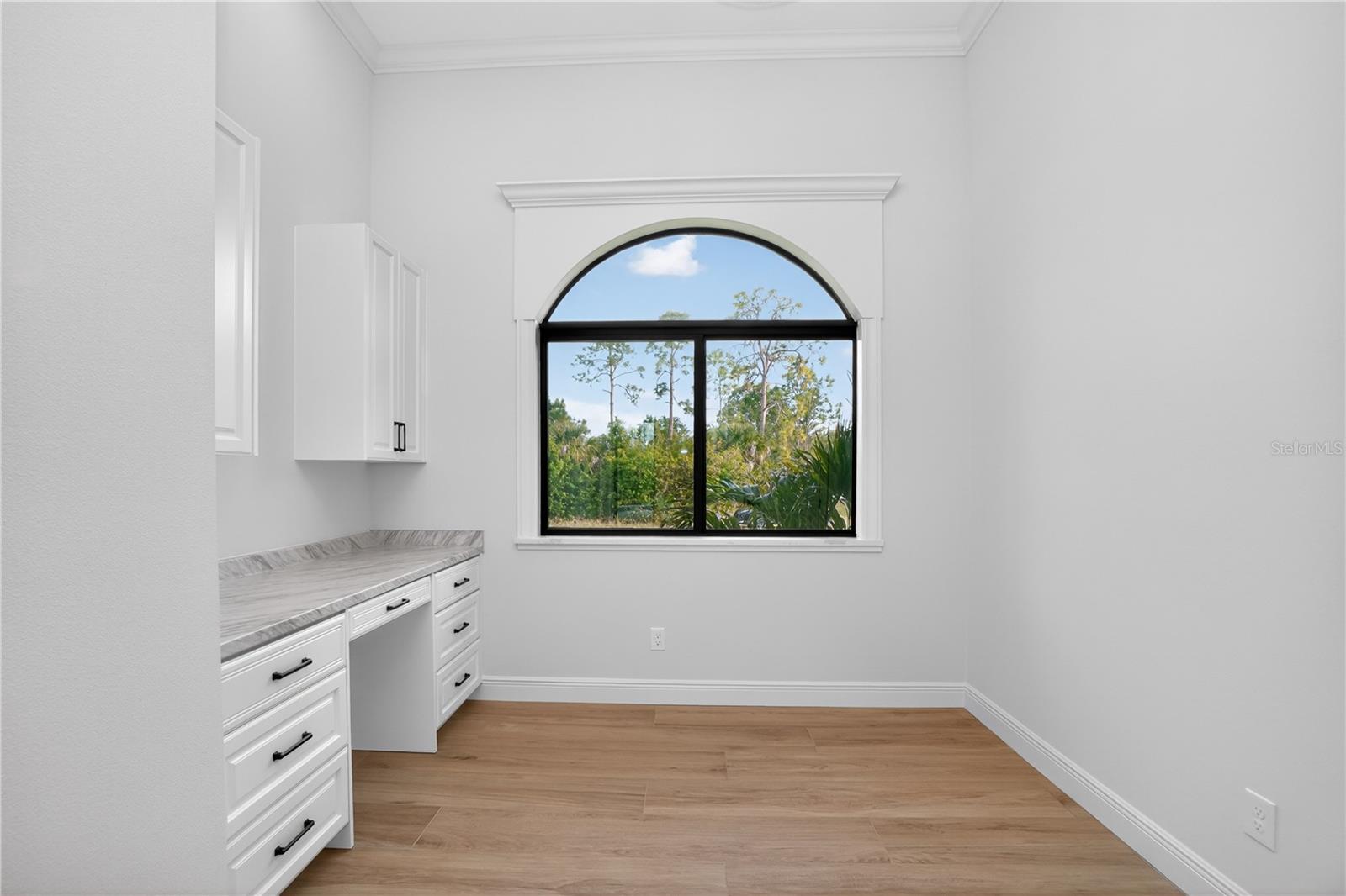 Image 47 of 85 For 12252 Dietrich Avenue