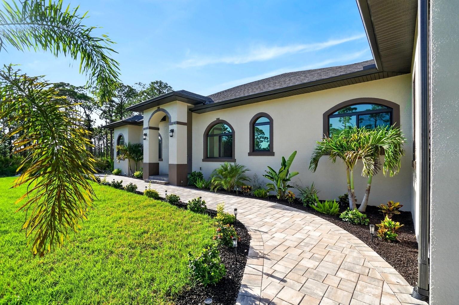 Image 5 of 85 For 12252 Dietrich Avenue