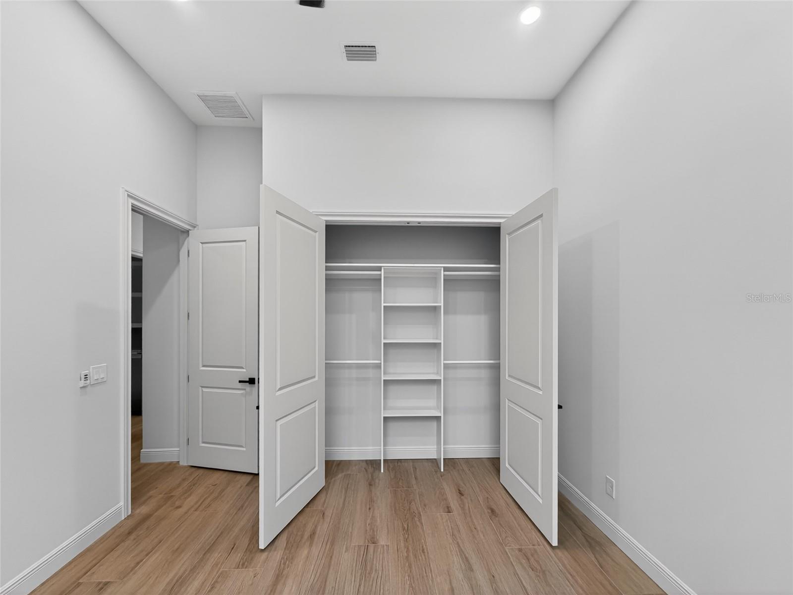 Image 56 of 85 For 12252 Dietrich Avenue