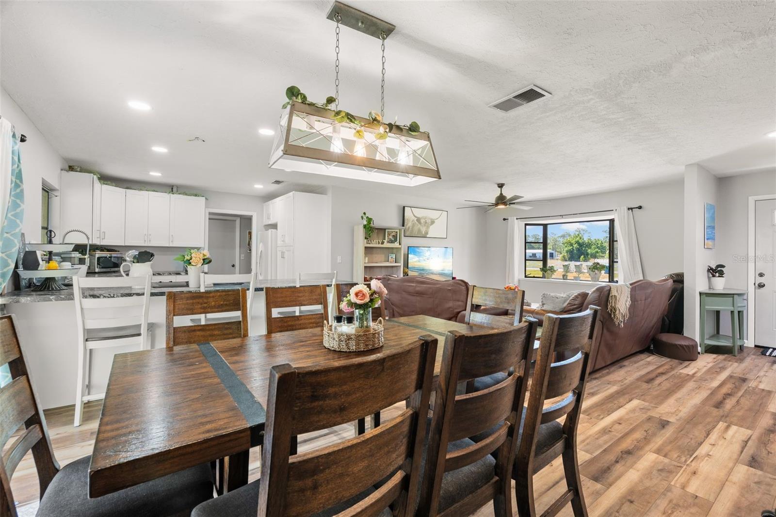 Image 15 of 67 For 7605 Richardson Road