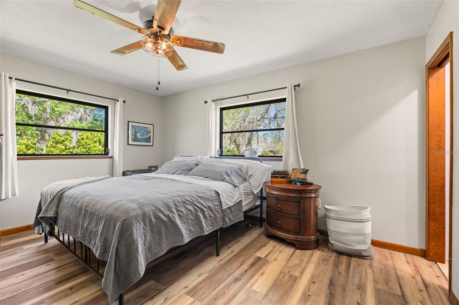 Image 25 of 67 For 7605 Richardson Road