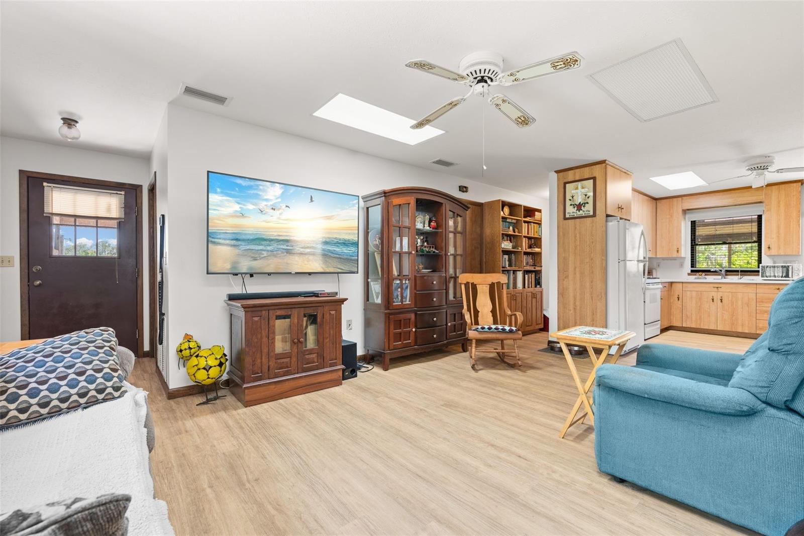 Image 36 of 67 For 7605 Richardson Road