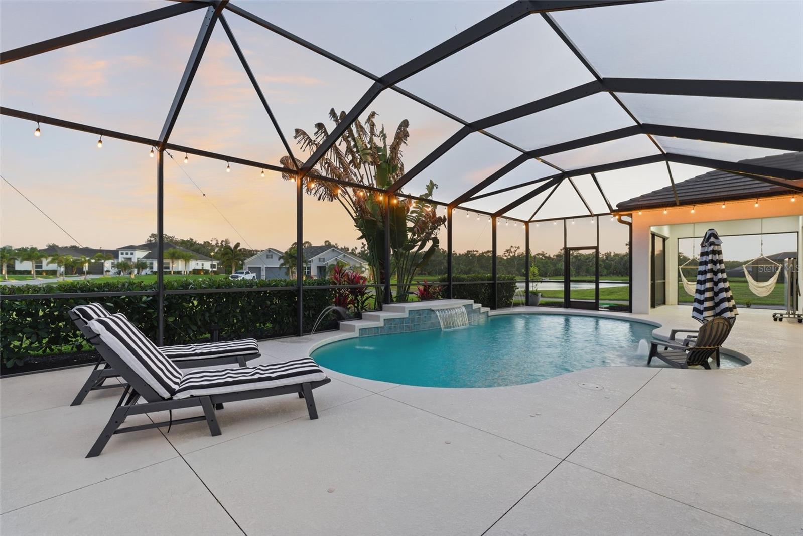 Image 24 of 66 For 16023 39th Glen E