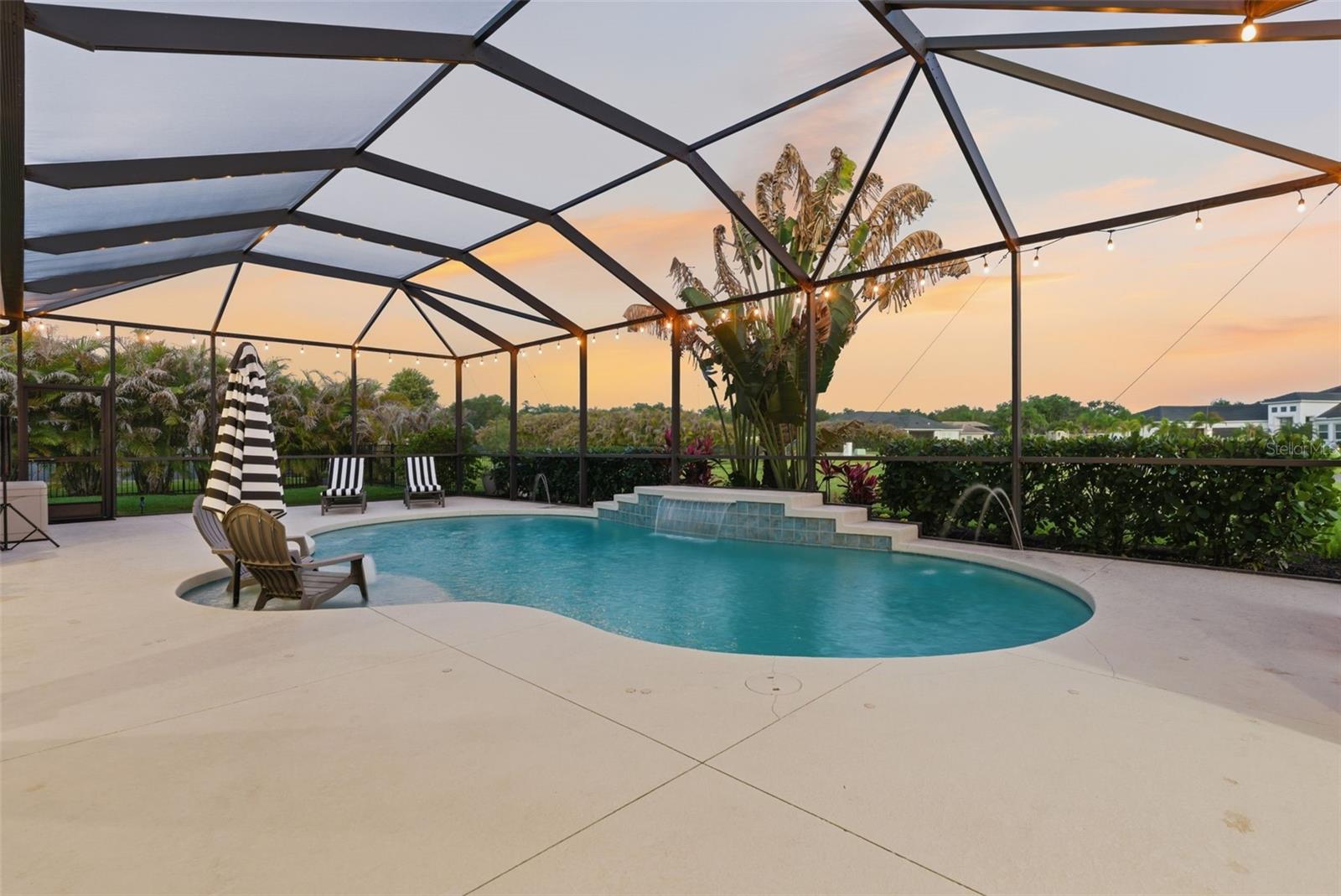 Image 26 of 66 For 16023 39th Glen E