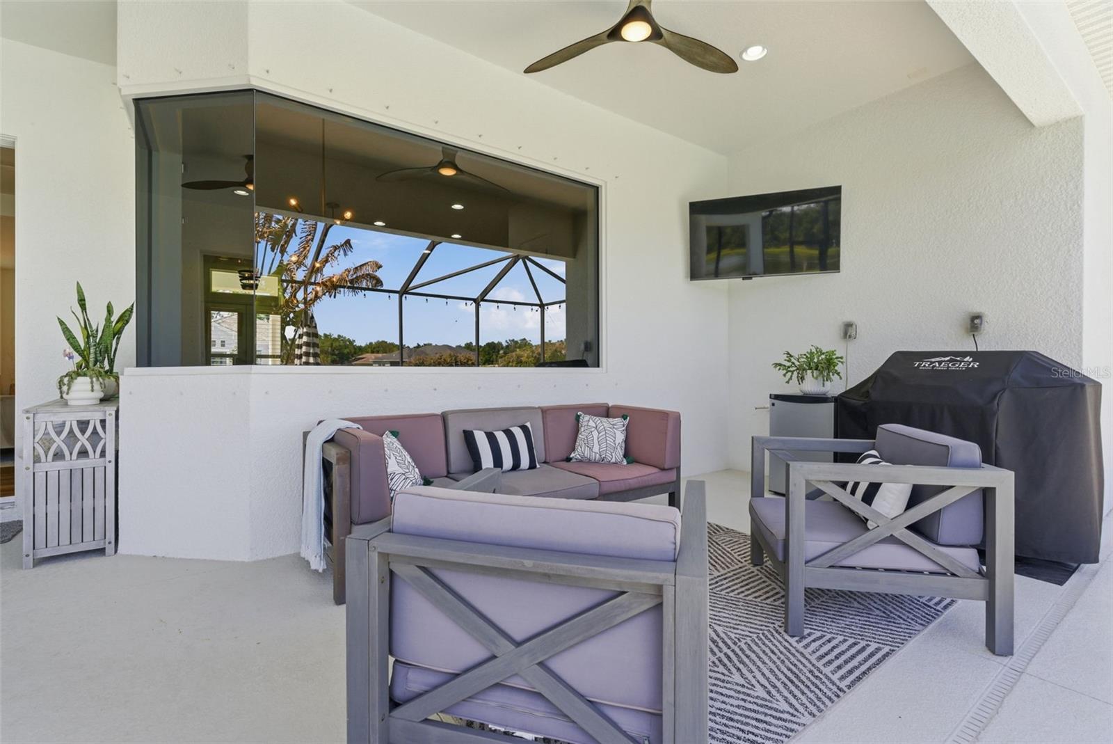 Image 36 of 66 For 16023 39th Glen E