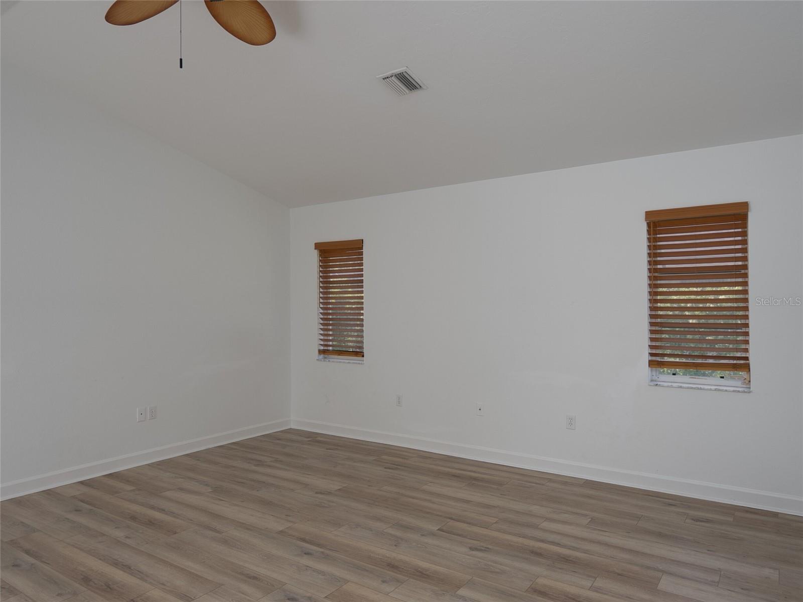 Image 16 of 39 For 5816 Garfield Road