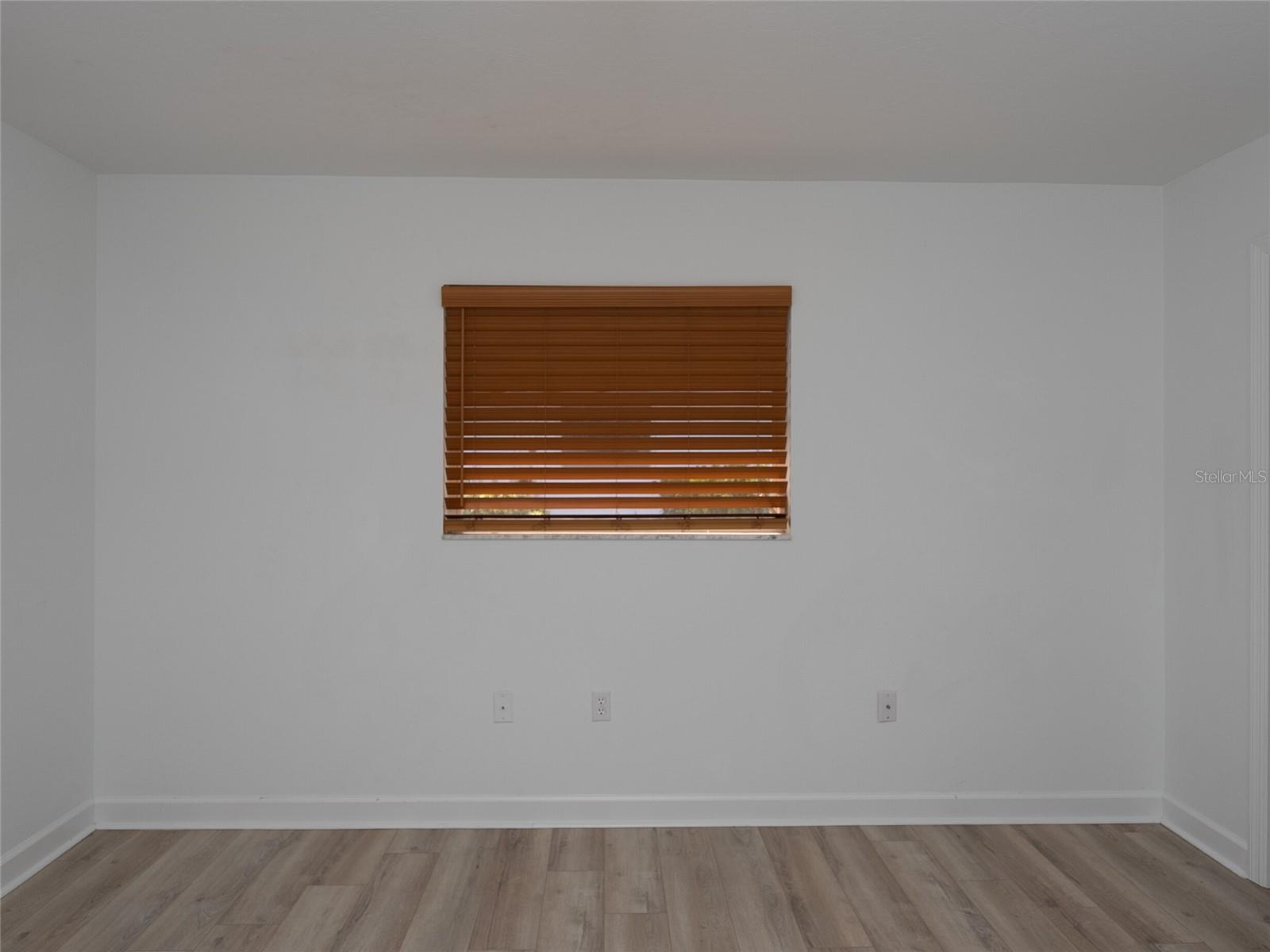 Image 27 of 39 For 5816 Garfield Road