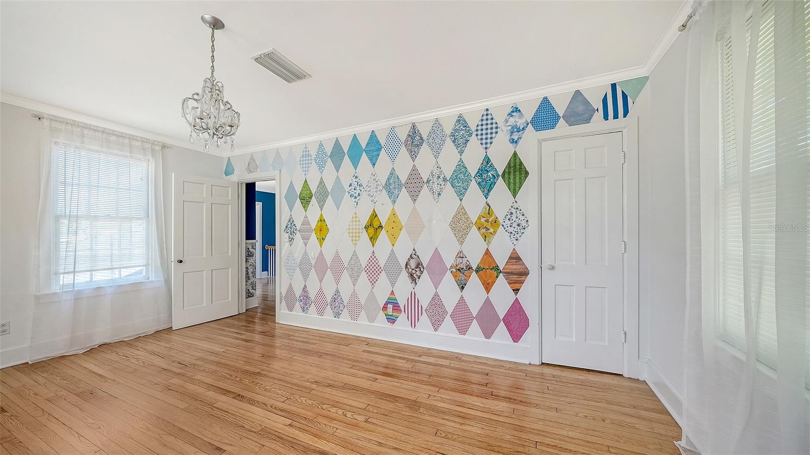 Image 32 of 53 For 1705 4th Street W