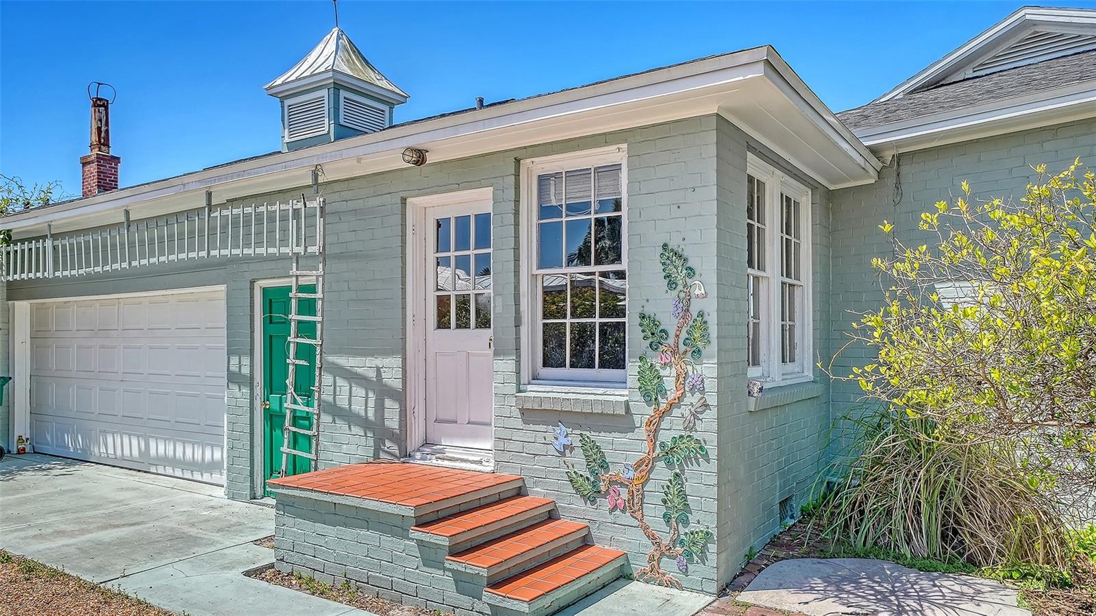 Image 44 of 53 For 1705 4th Street W