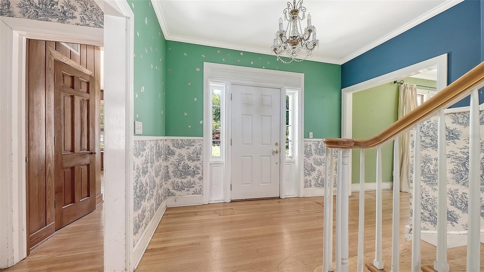 Image 5 of 53 For 1705 4th Street W